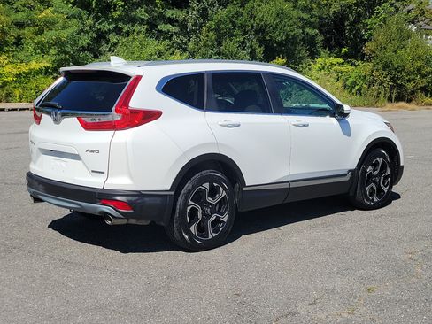 Used 2019 Honda CR-V Touring image 5