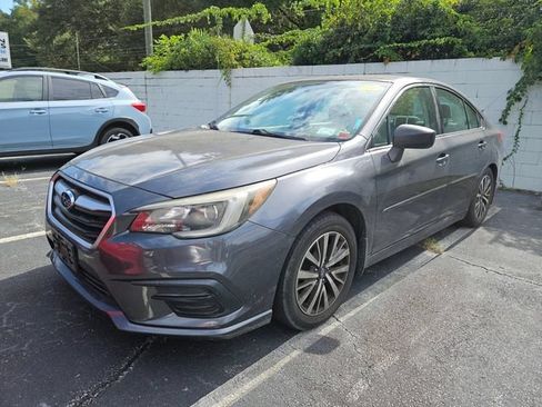 Used 2018 Subaru Legacy 2.5i AWD/4WD image 2