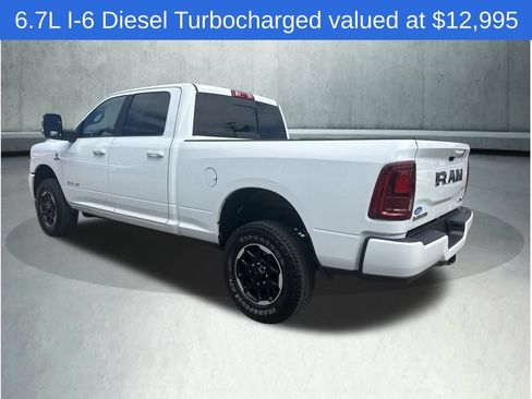 Used 2026 RAM 2500 Laramie AWD/4WD image 4