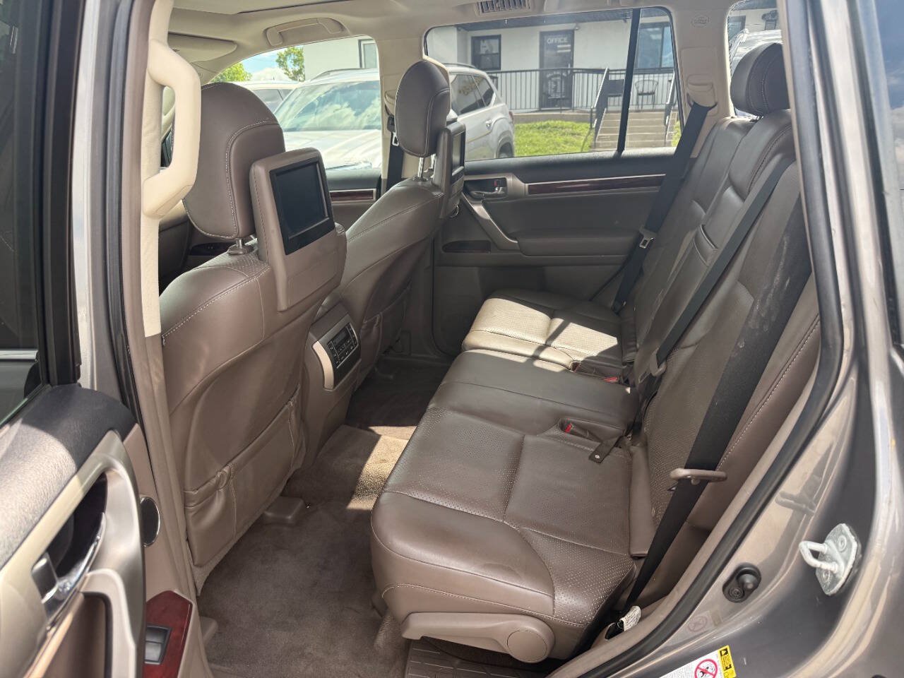 Used 2012 Lexus GX 460 Premium AWD/4WD image 25