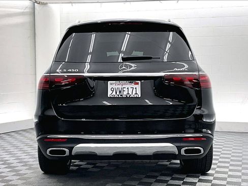 Used 2026 Mercedes-Benz GLS 450 4MATIC image 3
