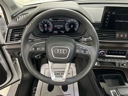 Used 2024 Audi Q5 2.0T Premium Plus AWD/4WD image 5