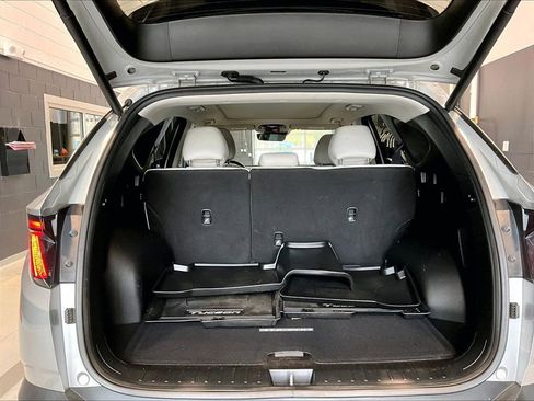 Used 2023 Hyundai Tucson Limited w/ Cargo Package image 26