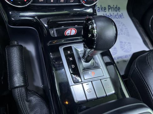 Used 2016 Mercedes-Benz G 550 image 25