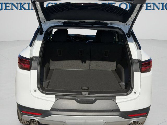 New 2026 Chevrolet Blazer LT w/ Convenience Package FWD image 14