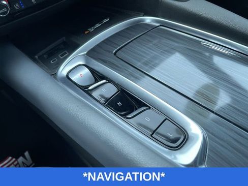 Used 2023 Buick Enclave Premium image 17