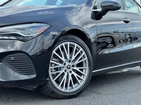 Used 2025 Mercedes-Benz CLA 250 image 2