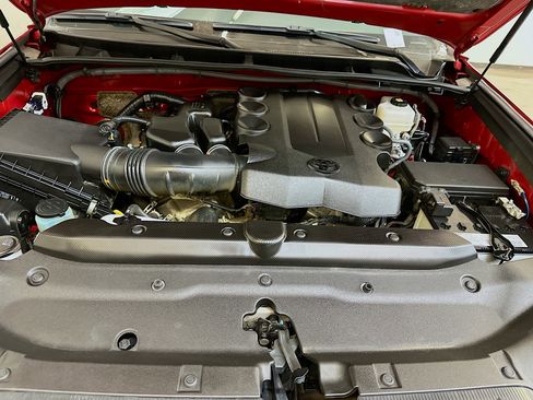 Used 2024 Toyota 4Runner SR5 Premium image 34