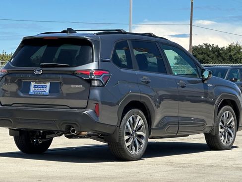 New 2026 Subaru Forester Touring AWD/4WD image 3