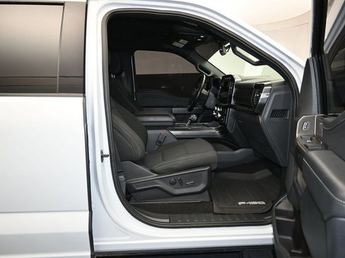 Used 2022 Ford F150 XLT w/ Equipment Group 302A High image 27