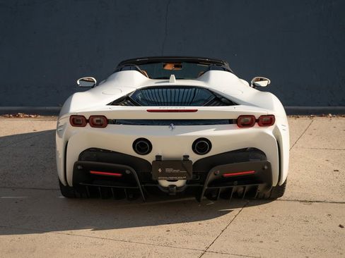 Certified 2024 Ferrari SF90 Spider image 9