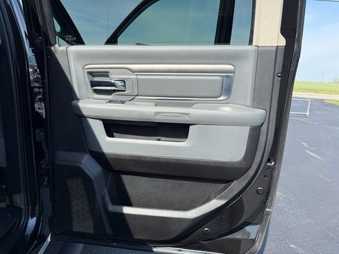 Used 2018 RAM 2500 Big Horn w/ Harvest Edition image 41