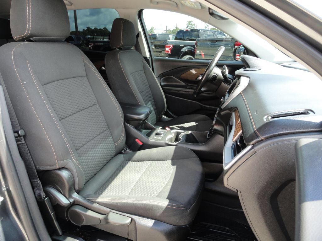 Used 2019 GMC Terrain SLE w/ Driver Convenience Package FWD image 8