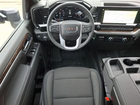 New 2026 GMC Sierra 2500 SLE w/ SLE Value Package; image 12