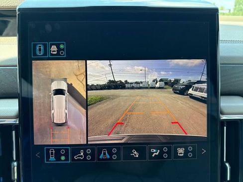 New 2026 GMC Yukon XL Denali w/ Denali Reserve Package AWD/4WD image 22