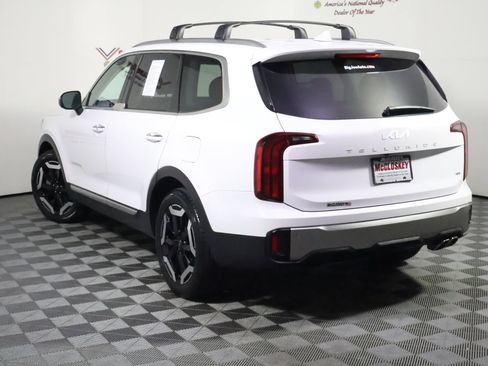 Used 2025 Kia Telluride S AWD/4WD image 13