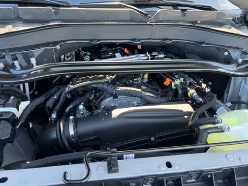 New 2026 Ford Explorer ST-Line w/ ST-Line Street Pack image 3