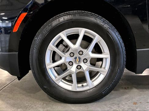 Used 2023 Chevrolet Equinox LT image 6