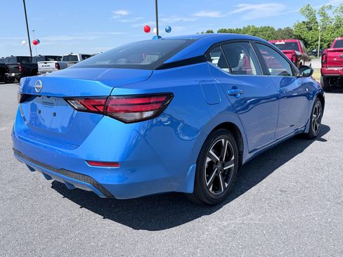 Used 2025 Nissan Sentra SV FWD image 6