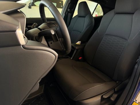 Used 2025 Toyota Corolla SE FWD image 14