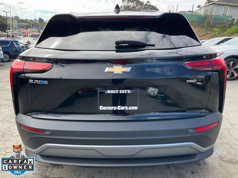 Used 2024 Chevrolet Blazer EV LT AWD/4WD image 5