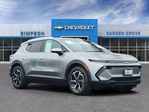 Used 2026 Chevrolet Equinox EV LT image 1