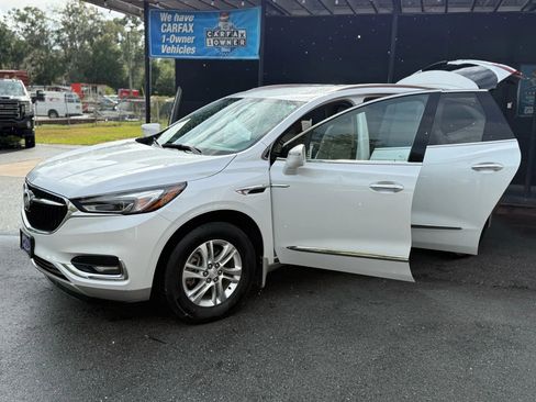 Used 2019 Buick Enclave Essence image 27