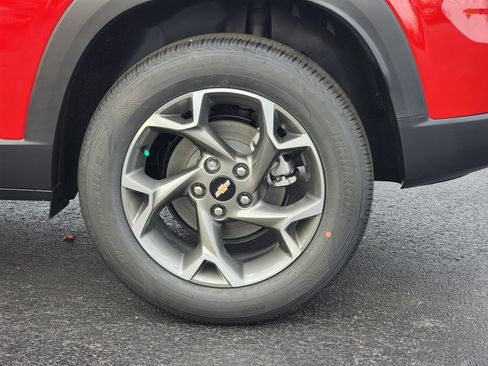 New 2026 Chevrolet Trax LT w/ LT Convenience Package image 9