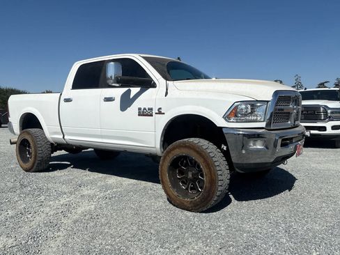 Used 2017 RAM 2500 Laramie AWD/4WD image 10
