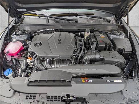 New 2025 Hyundai Sonata SE FWD image 16