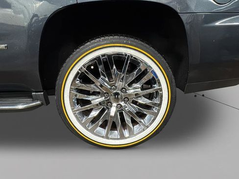 Used 2019 GMC Yukon Denali w/ Open Road Package image 30