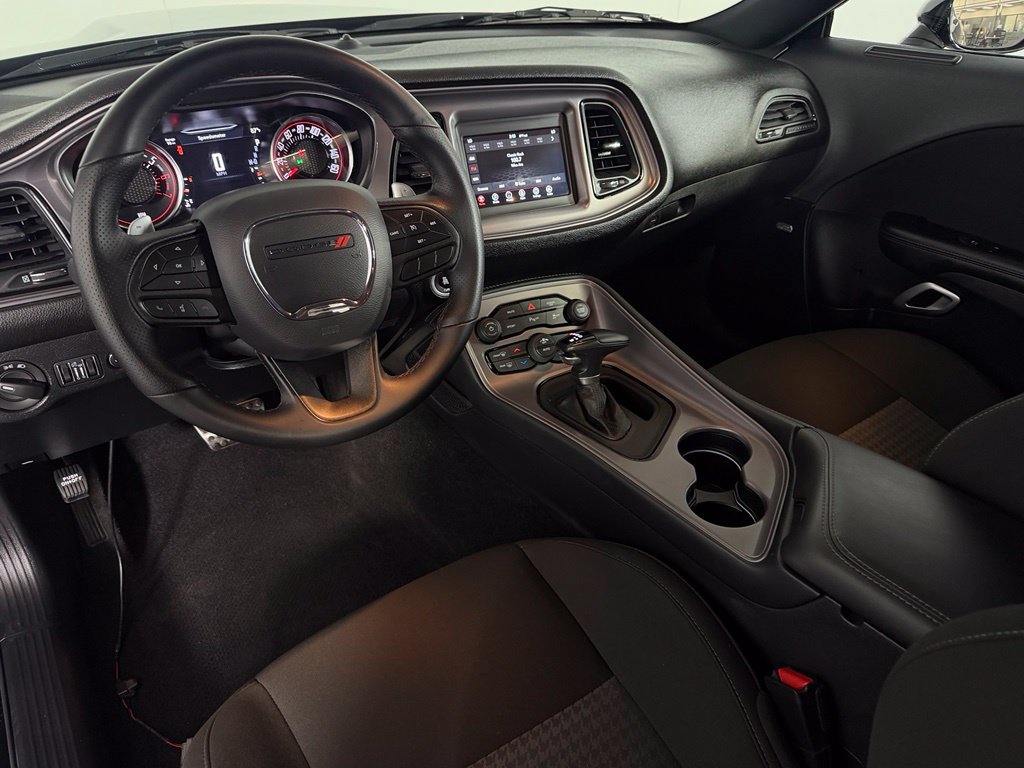 Certified 2023 Dodge Challenger R/T RWD image 18