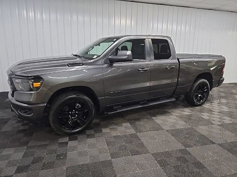 Used 2022 RAM 1500 Big Horn w/ Night Edition AWD/4WD image 6