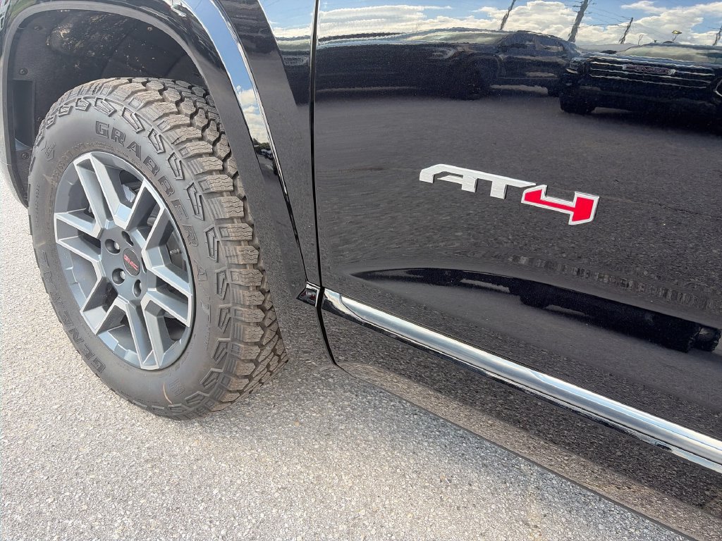 New 2027 GMC Terrain AT4 w/ Convenience Package III AWD/4WD image 35