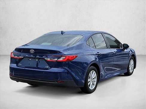 Used 2026 Toyota Camry LE FWD image 5