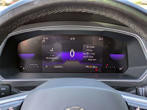 Used 2023 Volkswagen Tiguan SE R-Line FWD image 27