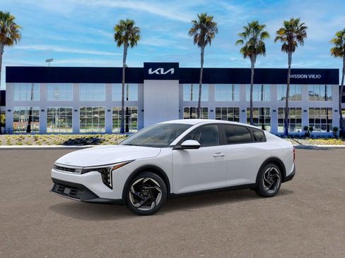 New 2026 Kia K4 EX image 3