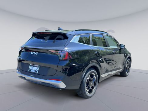 New 2026 Kia Sportage EX w/ EX Panorama Roof Package FWD image 16