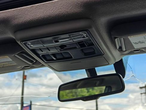 Used 2017 Toyota 4Runner Limited AWD/4WD image 19