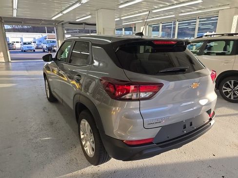 Certified 2024 Chevrolet TrailBlazer LS w/ LS Convenience Package image 3