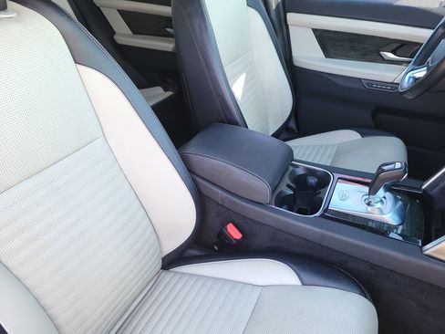 Used 2020 Land Rover Discovery Sport S R-Dynamic image 14