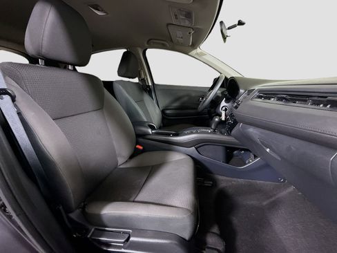 Used 2022 Honda HR-V LX image 28