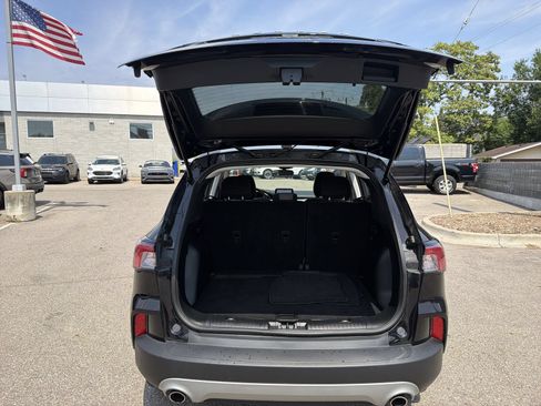 Used 2022 Ford Escape SE AWD/4WD image 34