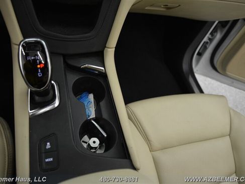 Used 2017 Cadillac XT5 Premium Luxury image 30