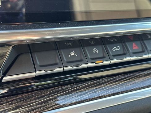 New 2026 GMC Sierra 1500 Elevation w/ LPO, Elevation Black Package image 18