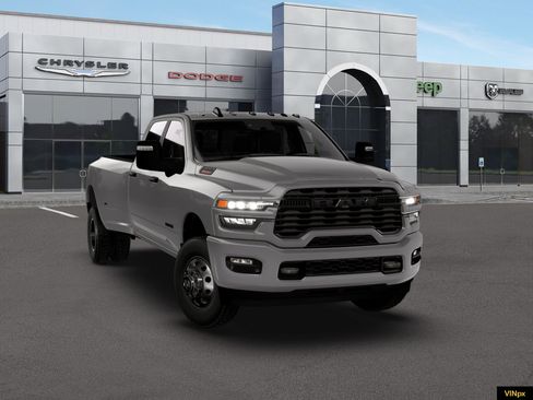 New 2026 RAM 3500 Big Horn AWD/4WD image 16