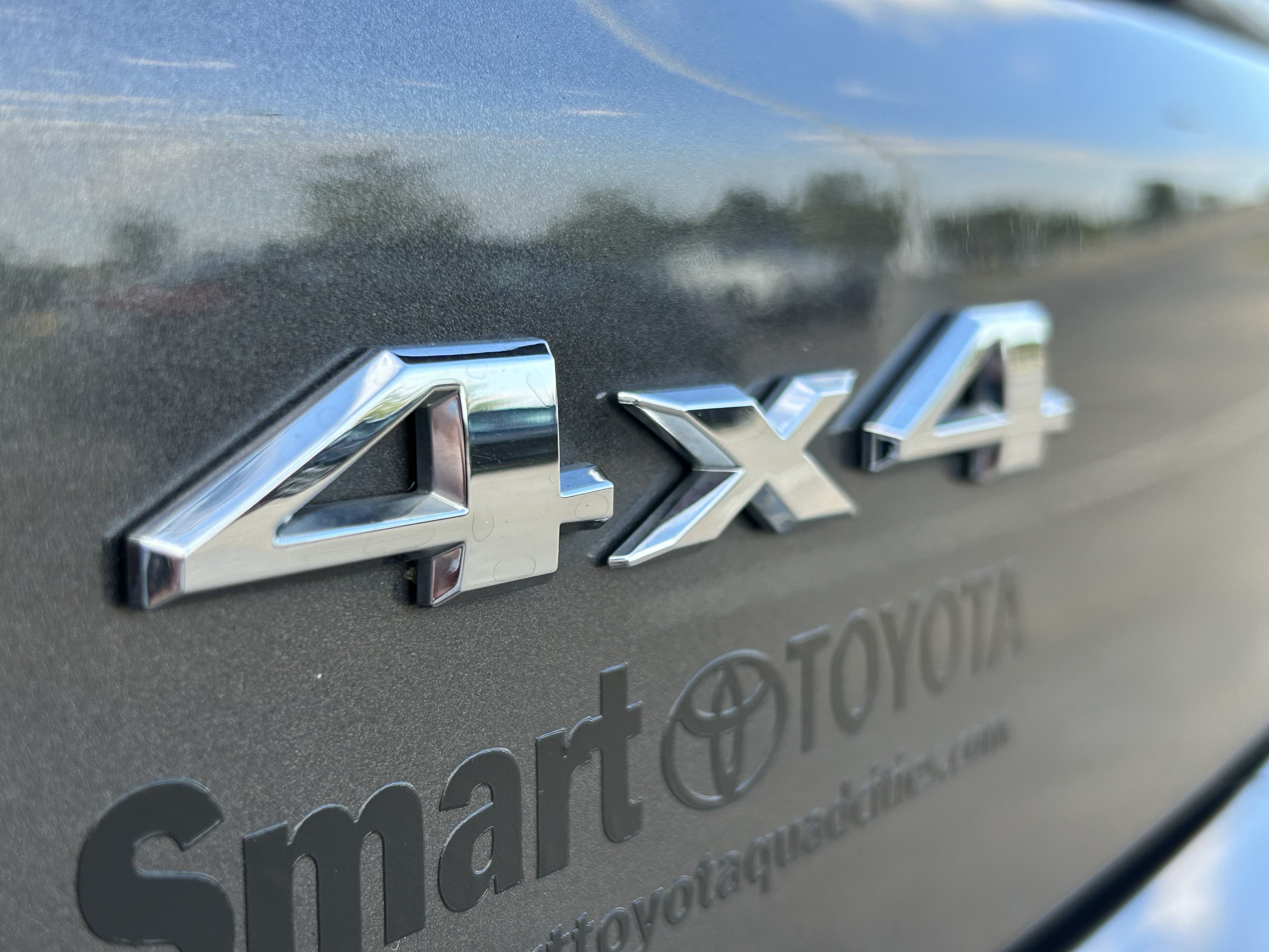 Used 2018 Jeep Compass Limited AWD/4WD image 10