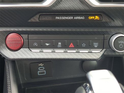 Used 2025 Ford Mustang GT Premium image 30