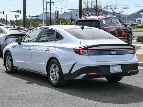 Certified 2025 Hyundai Sonata SE image 7
