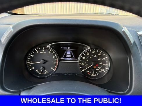 Used 2017 Nissan Pathfinder Platinum w/ Family Entertainment Package AWD/4WD image 13